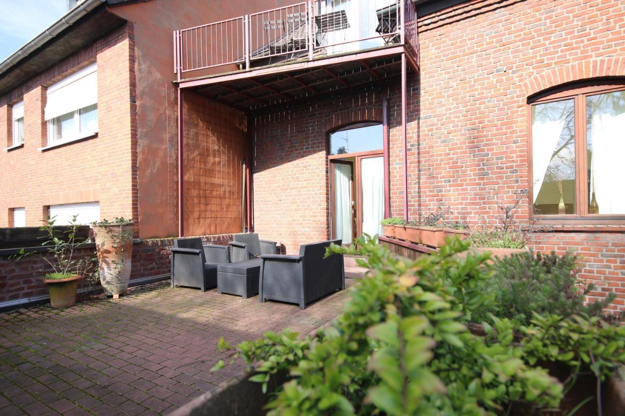 Moderne Studio Apartments Und 4 Zimmer Wohnungen In Oberhausen, Ideal Fuer Geschaeftsreisende Und Monteure Dış mekan fotoğraf