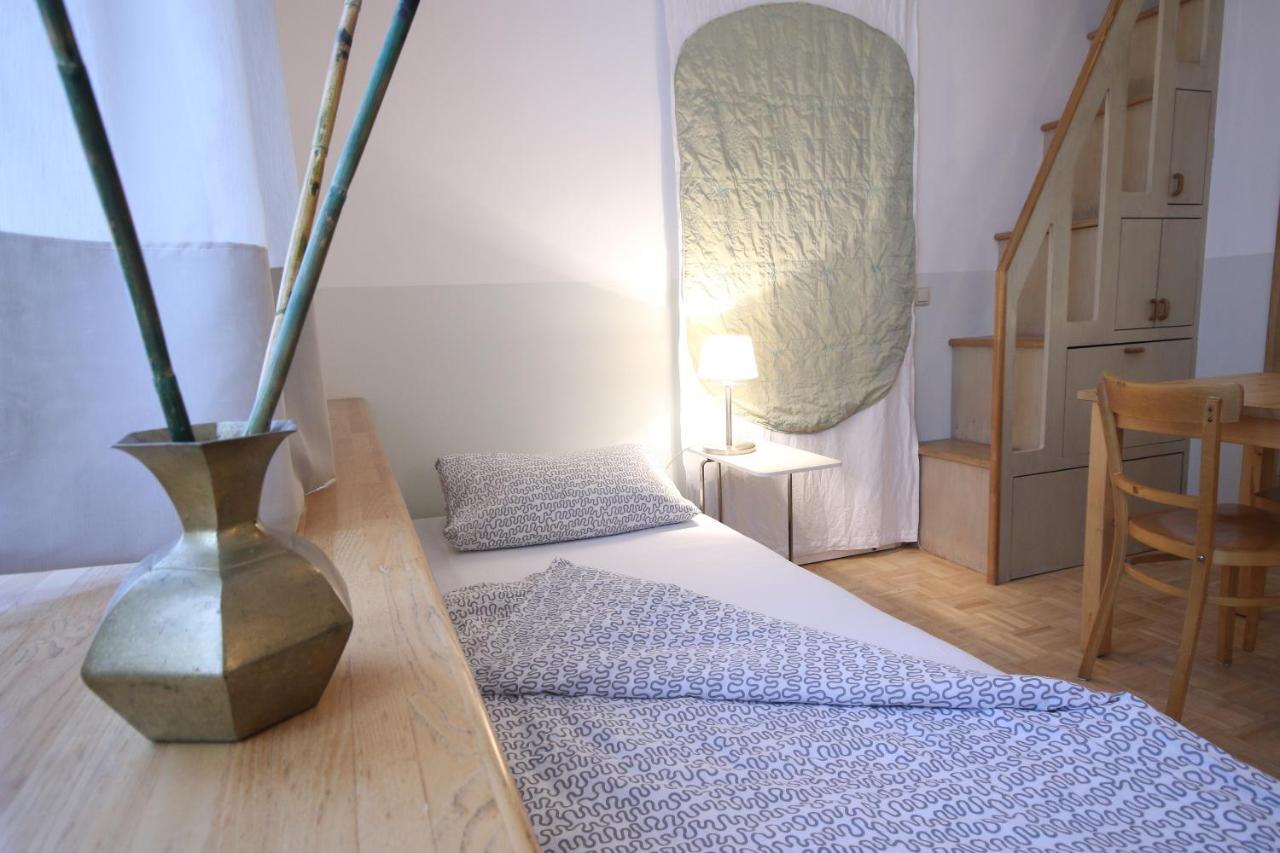 Moderne Studio Apartments Und 4 Zimmer Wohnungen In Oberhausen, Ideal Fuer Geschaeftsreisende Und Monteure Dış mekan fotoğraf