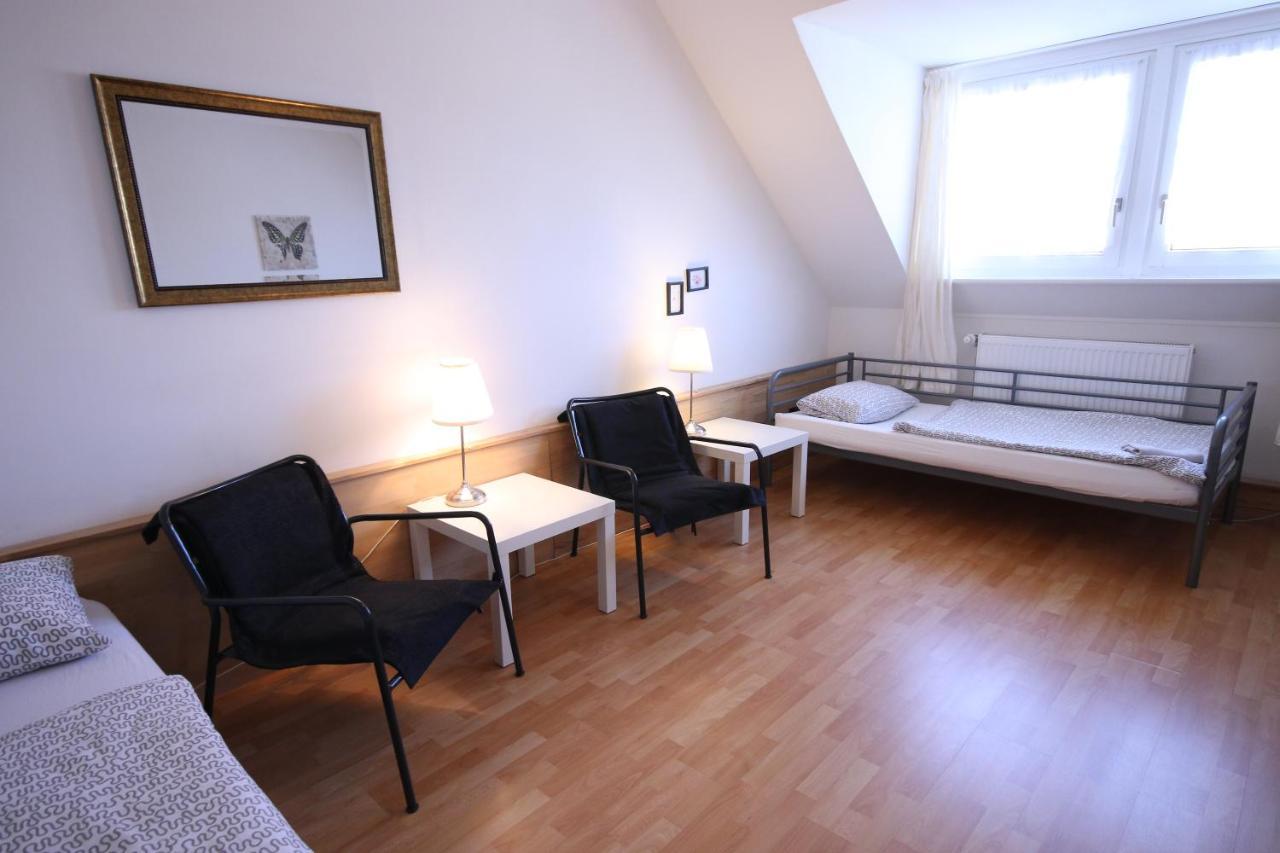Moderne Studio Apartments Und 4 Zimmer Wohnungen In Oberhausen, Ideal Fuer Geschaeftsreisende Und Monteure Dış mekan fotoğraf