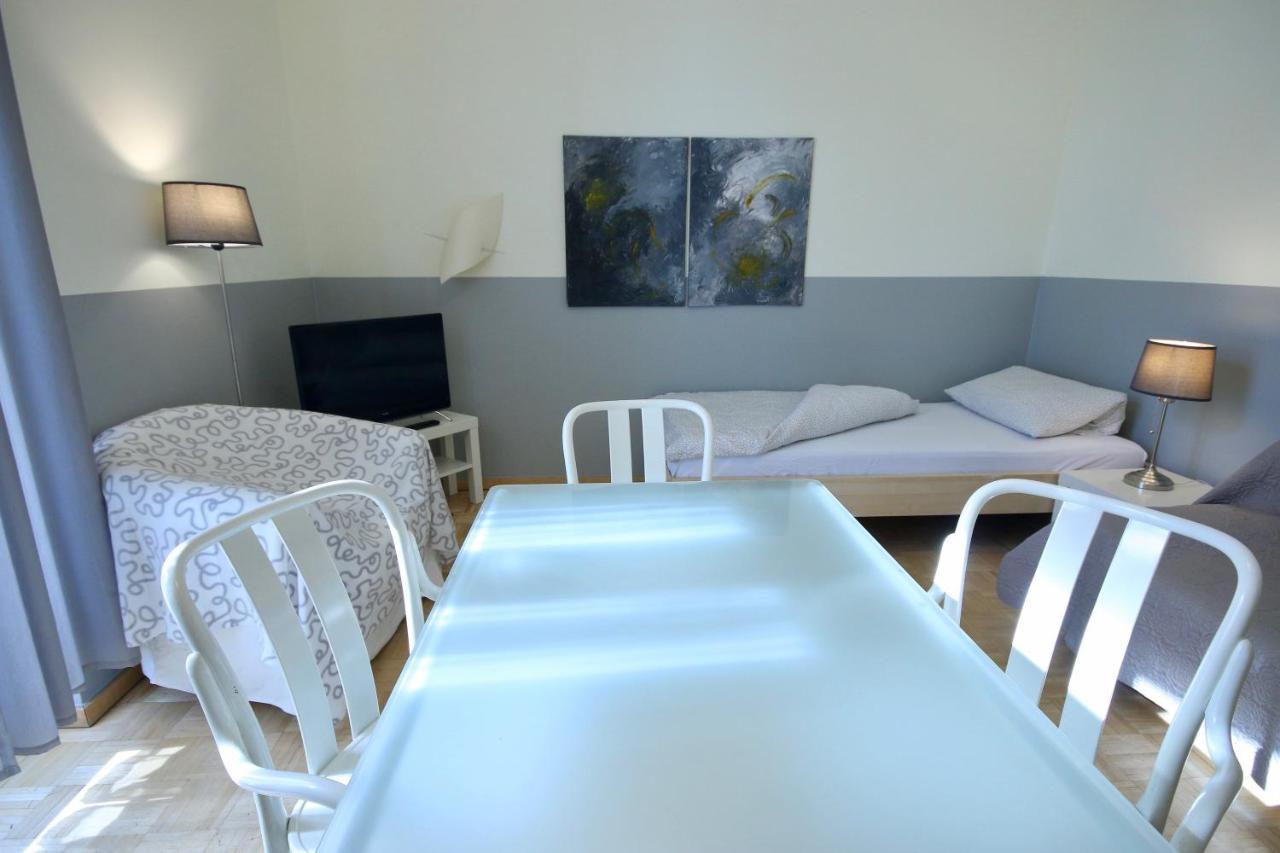 Moderne Studio Apartments Und 4 Zimmer Wohnungen In Oberhausen, Ideal Fuer Geschaeftsreisende Und Monteure Dış mekan fotoğraf