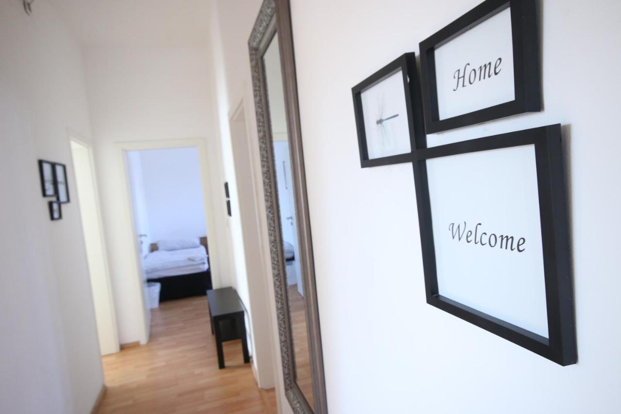 Moderne Studio Apartments Und 4 Zimmer Wohnungen In Oberhausen, Ideal Fuer Geschaeftsreisende Und Monteure Dış mekan fotoğraf
